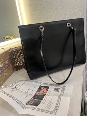 Cartier Panther vintage Leather Shoulder Tote Bag comes w authentic certificate